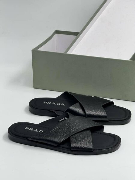 Quality Prada Slippers