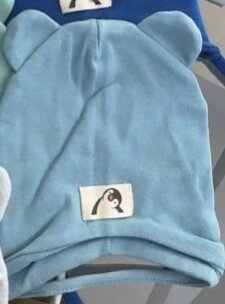 Мягкая шапочка для мальчика