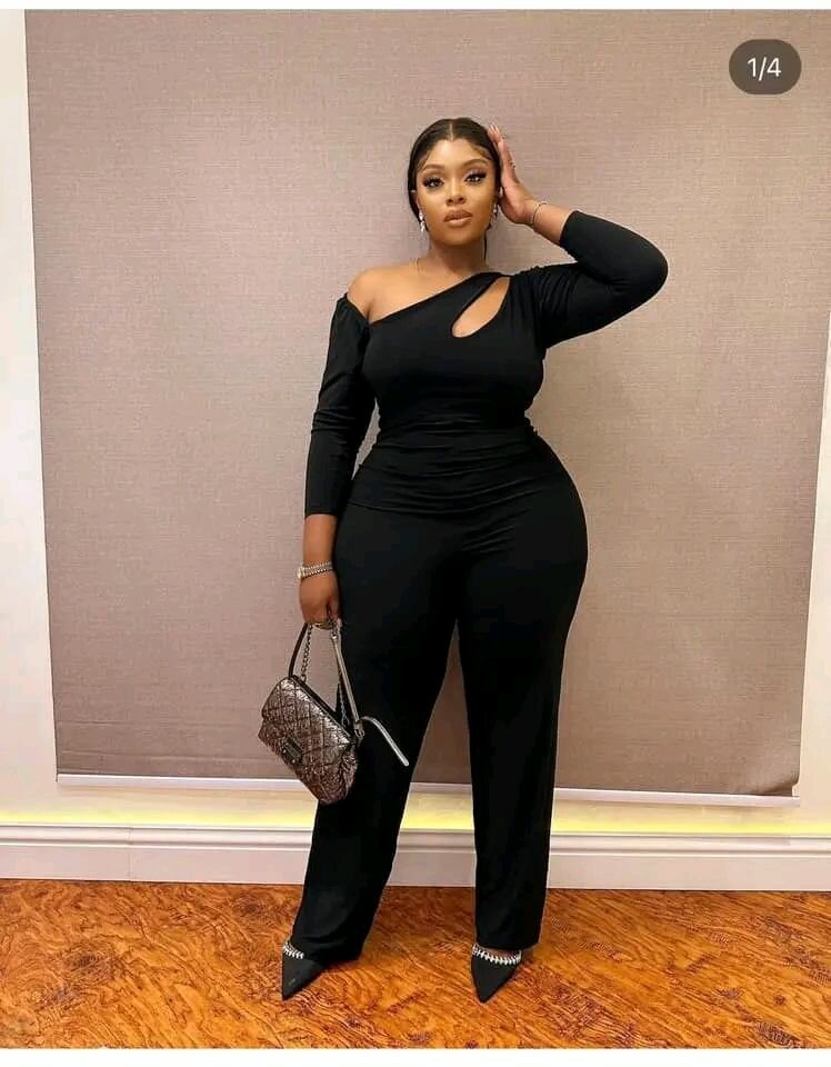 Robe femme élégante ajustée