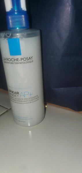 LIPIKAR CREME LAVANTE ANTI- IRRITATION ET GRATAGE