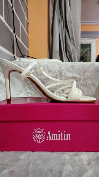 Sandales à talon élégantes