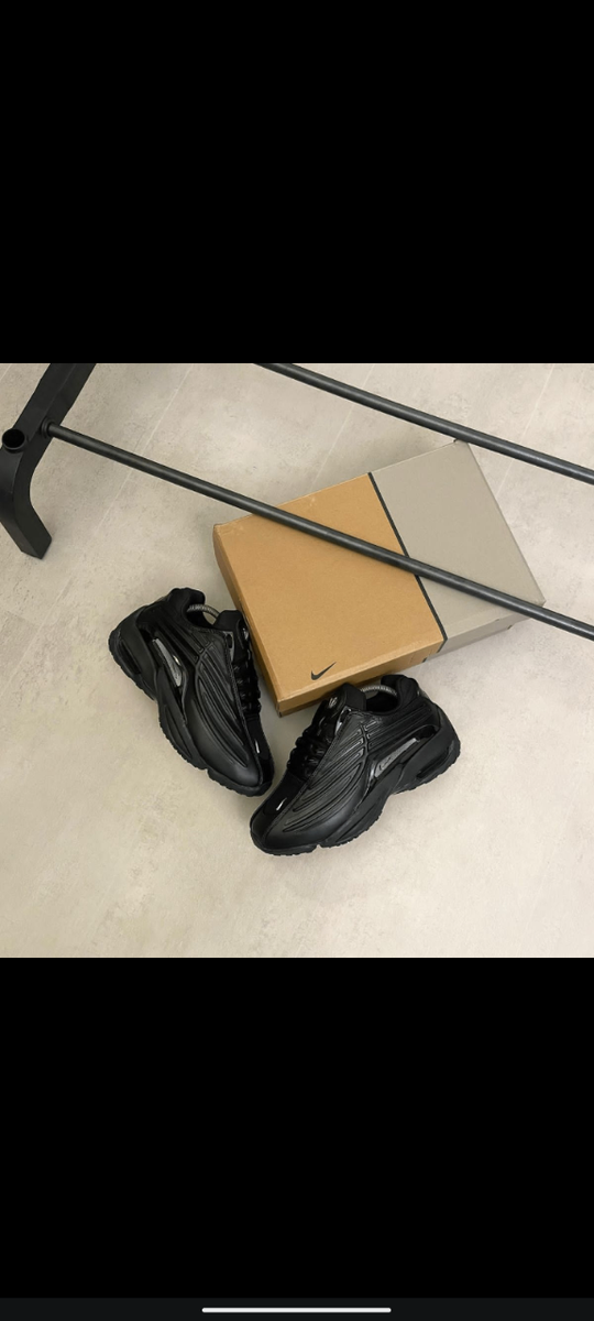 Chaussures Nike Air Jordan noir