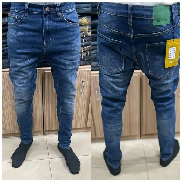 Jean slim homme moderne