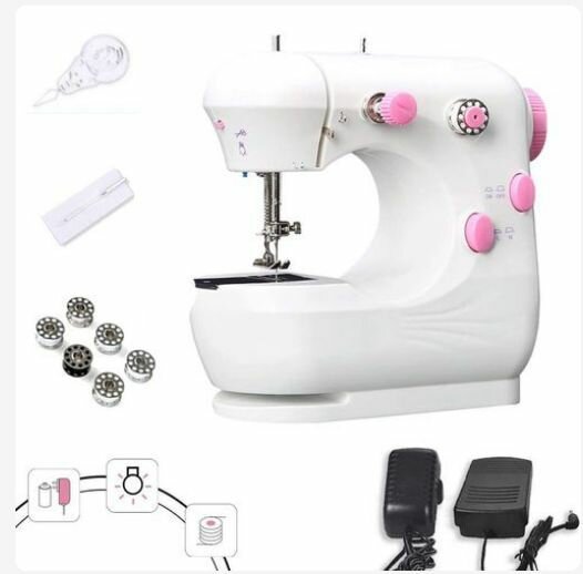 Mini machine à coudre maison