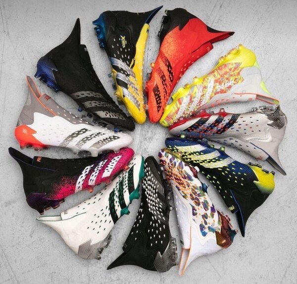 Crampon ADIDAS PREDATOR