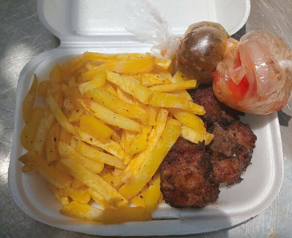 Délice de Frites et grillades