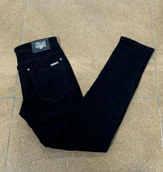 Jean slim noir mode homme