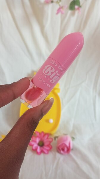 Gloss volumisant rose