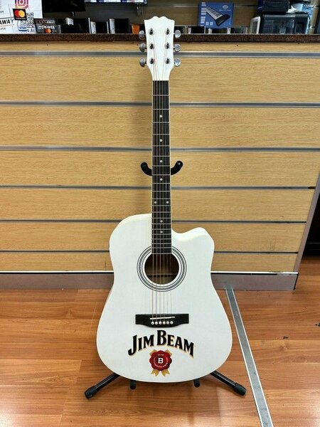 Semi Acoustic Guitar