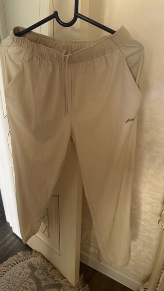 спортивные штаны