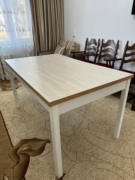 Стол трансформер для гостиной и кухни