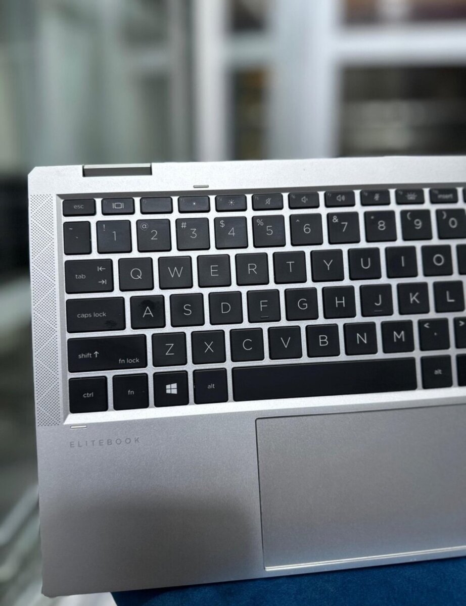 HP ELITEBOOK 1040 G7