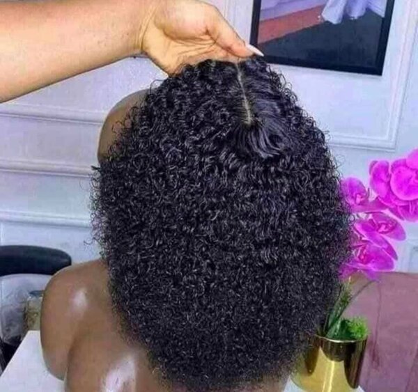 Perruque bouclée naturelle