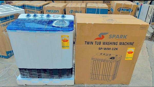 Spark twin tub washing machine