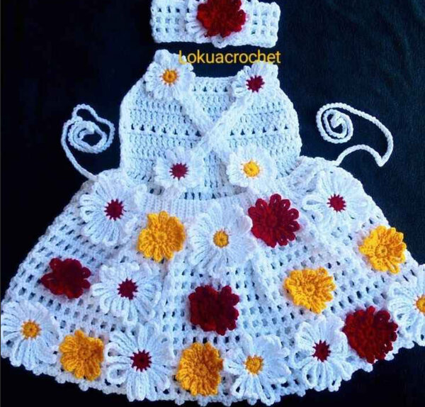 Robe crochet enfant colorée