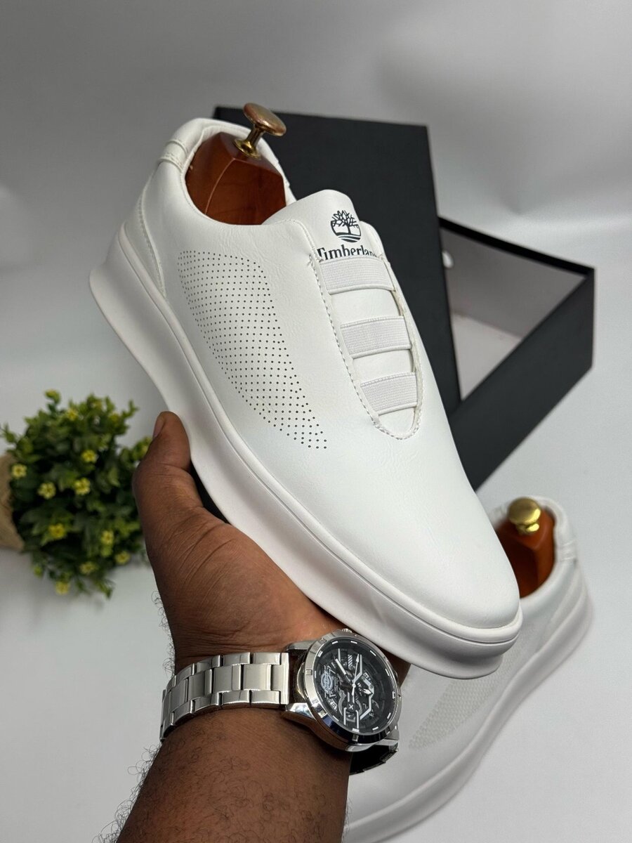 TIMBERLAND ALL WHITE
