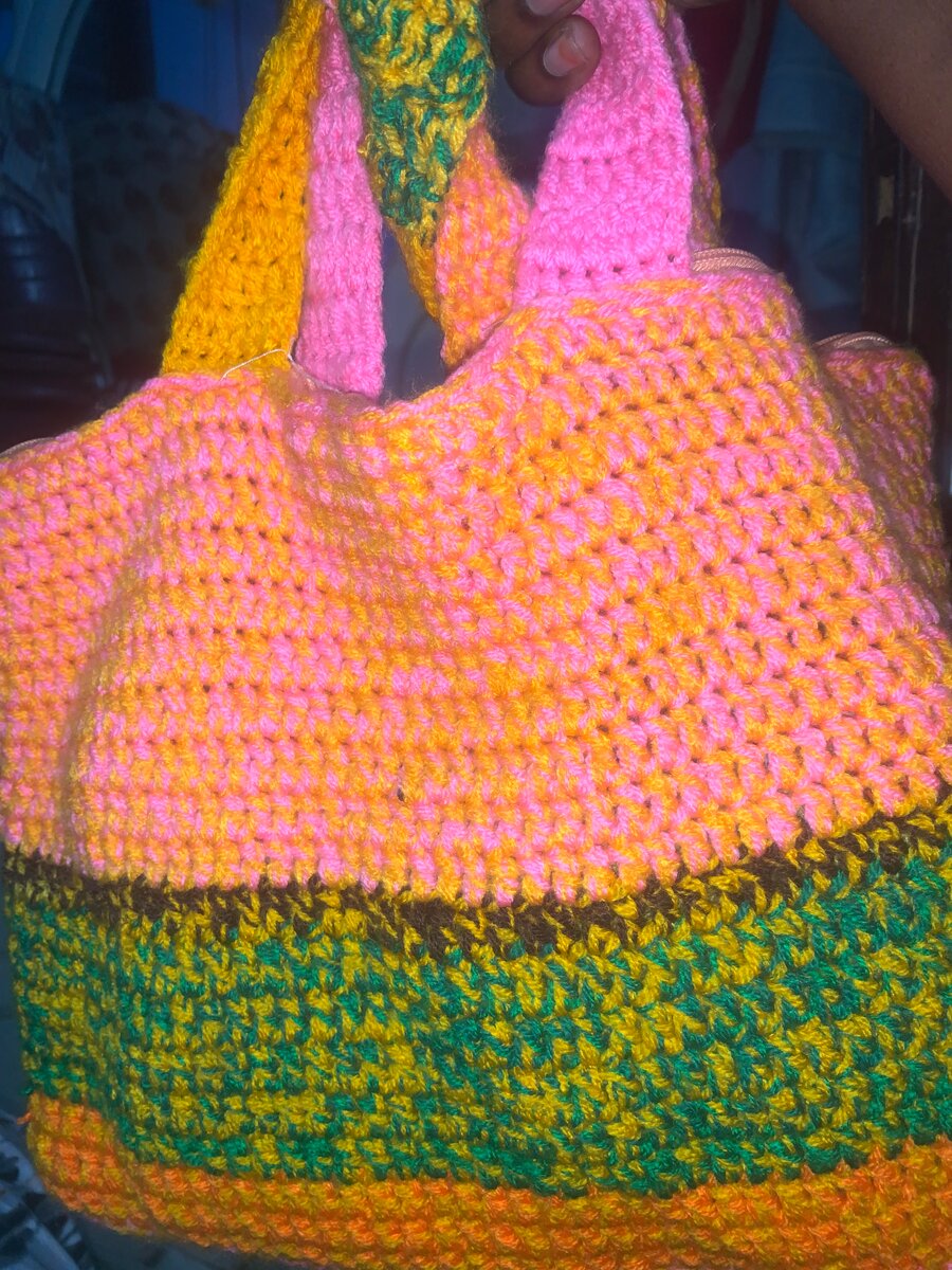 Sac en crochet coloré