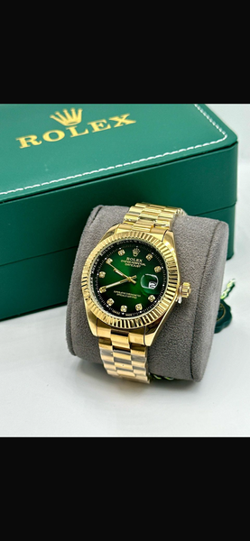Montre Rolex en or avec bracelet