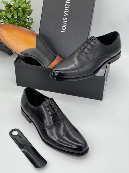 Louis Vuitton leather executive shoes