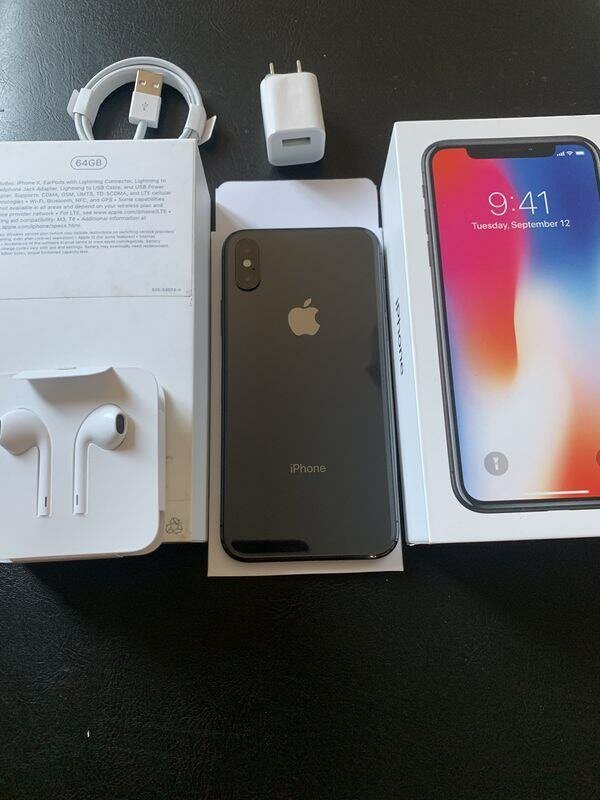 iPhone avec accessoires