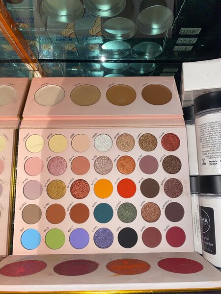 Palette Maquillage Couleurs Vives