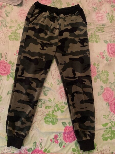 Jogging motif militaire