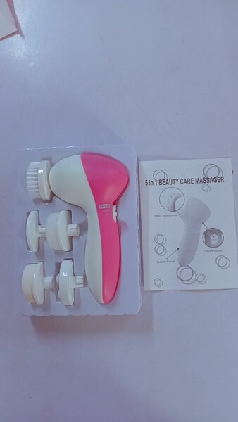 Brosse de visage 5 en 1