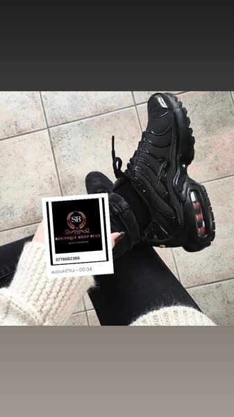 Basket NIKE TN authentique avec sa boîte