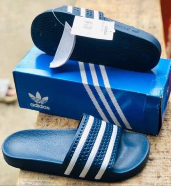 Connaissait connais Clakette original disponible