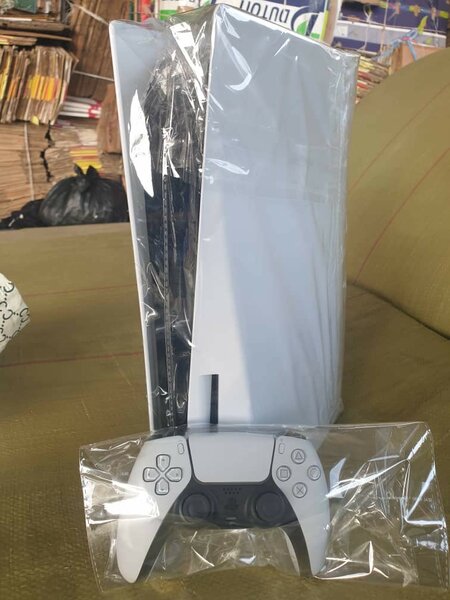 Play station 5 standard