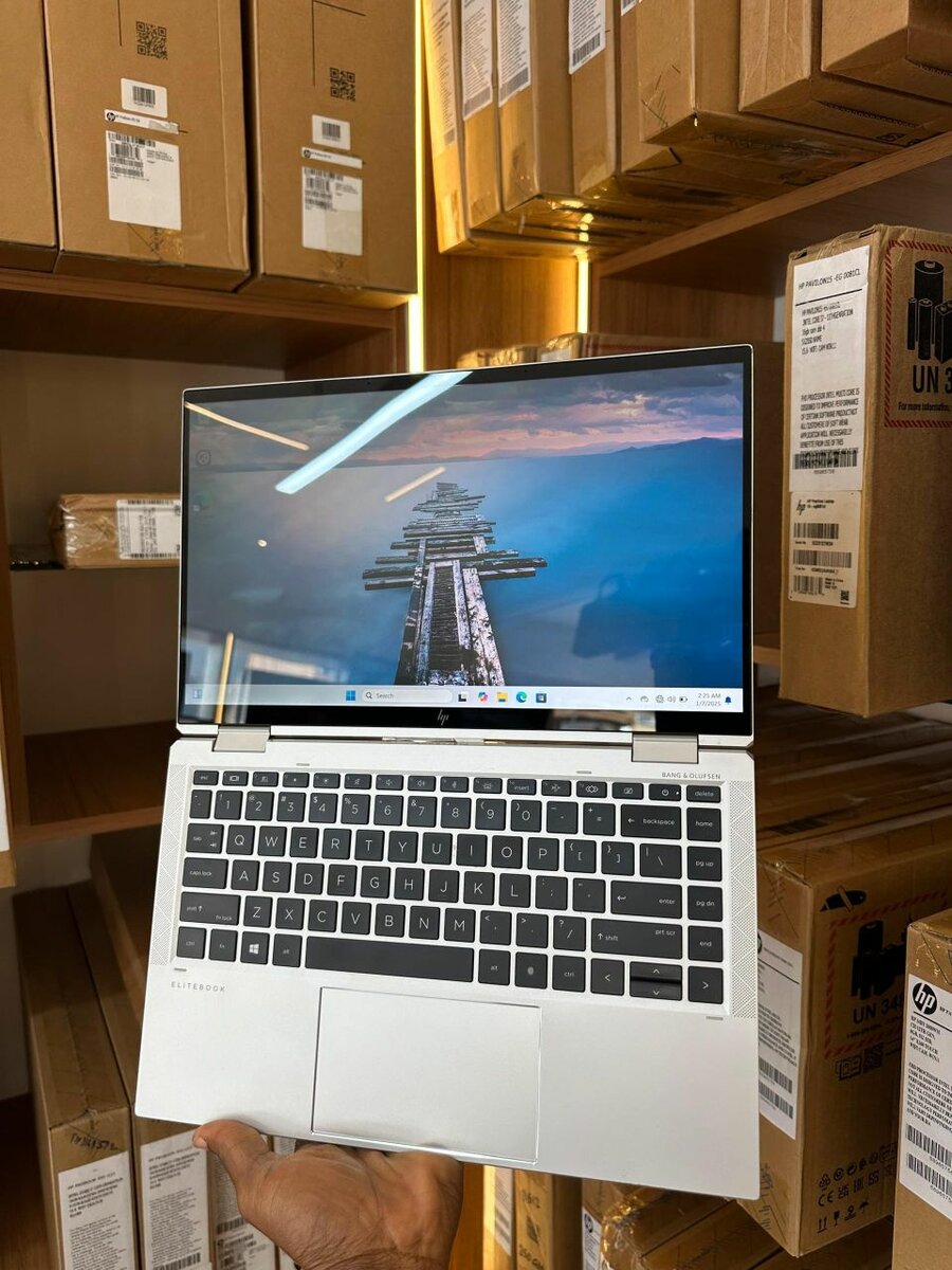 HP ELITEBOOK X360 1040 G7