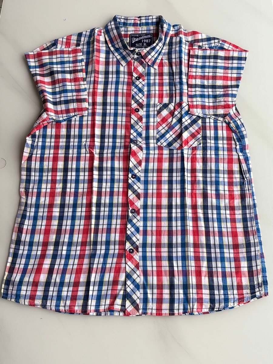 Chemises à manches courtes colorées