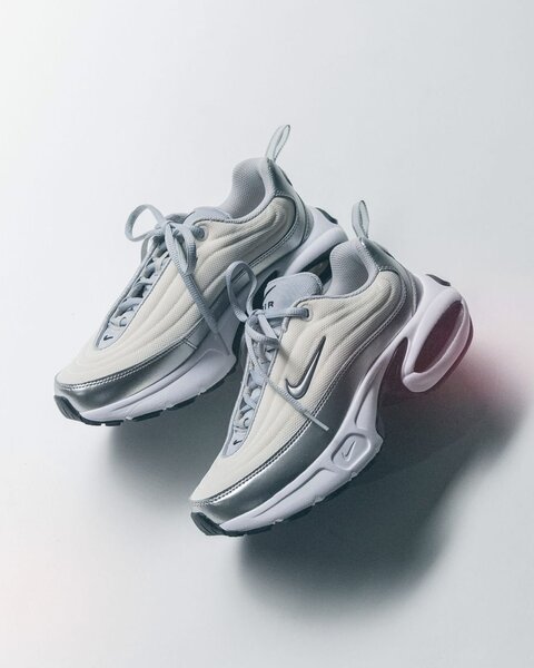 Sneakers Nike AIR Max modernes