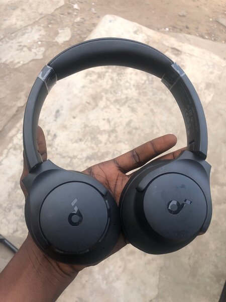 Anker soundcore Q20i