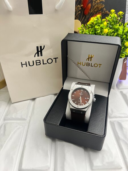 Montre Hublot Classique Homme