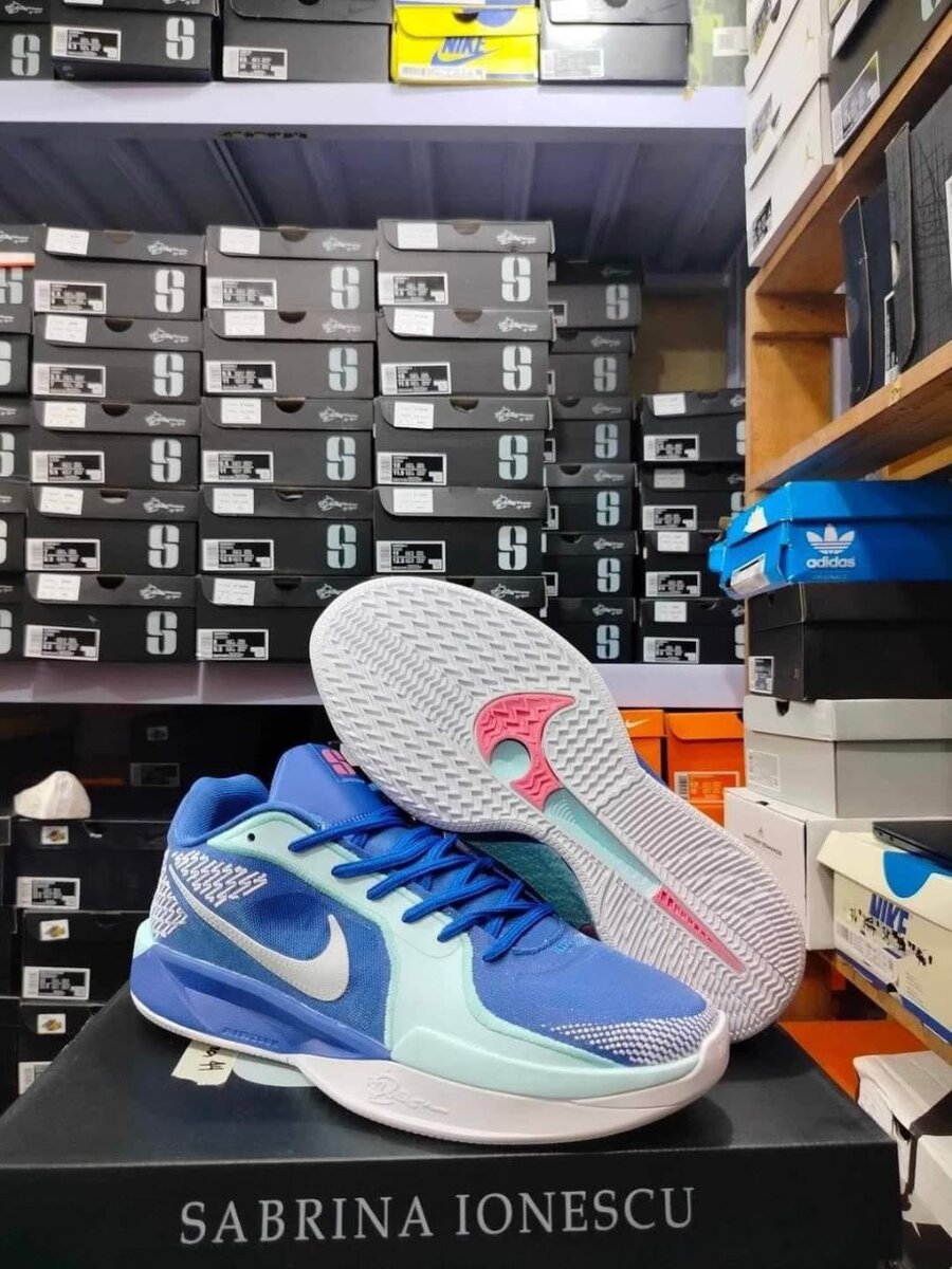 NIKE SABRINA 2 EP BLUE ROYAL