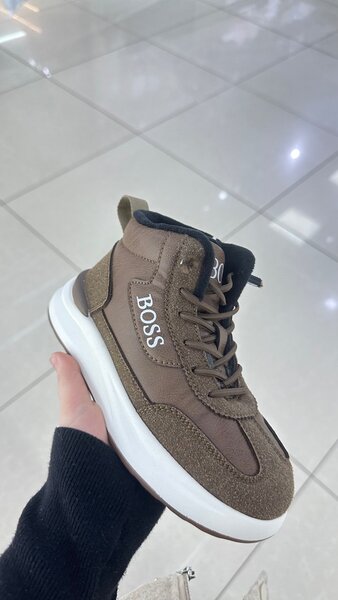 Зимние кроссовки