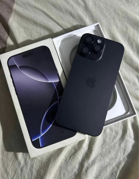 iPhone dernier modèle noir