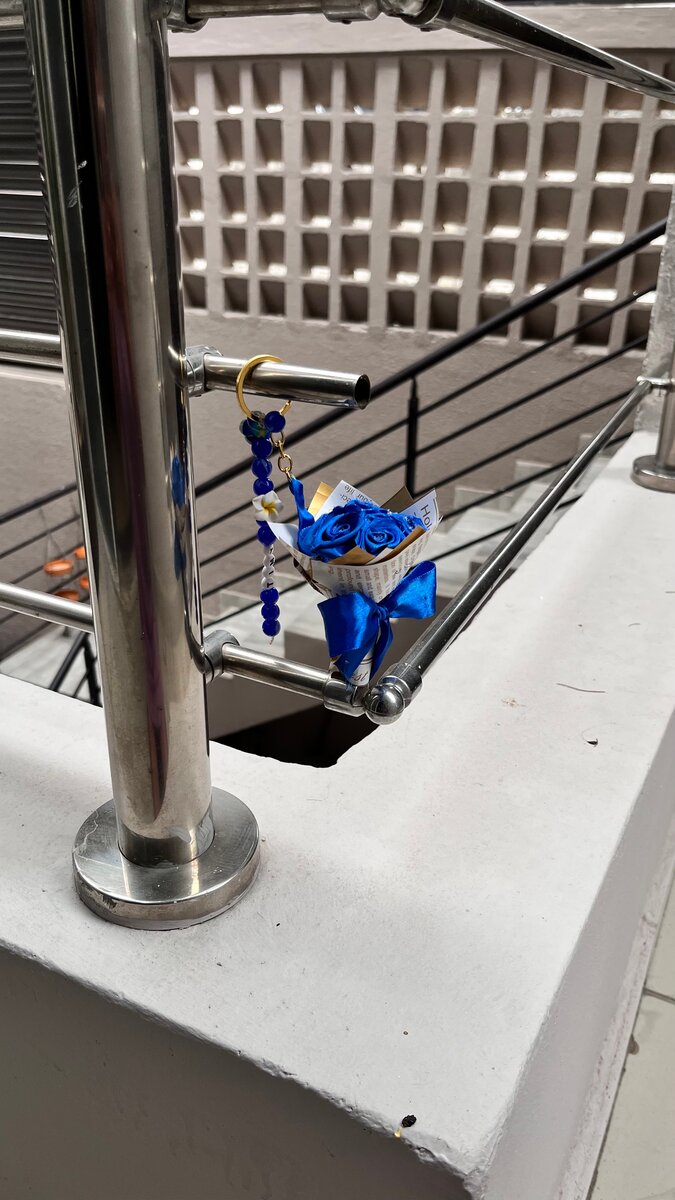 Porte-clés Bouquet BleuÉlégant