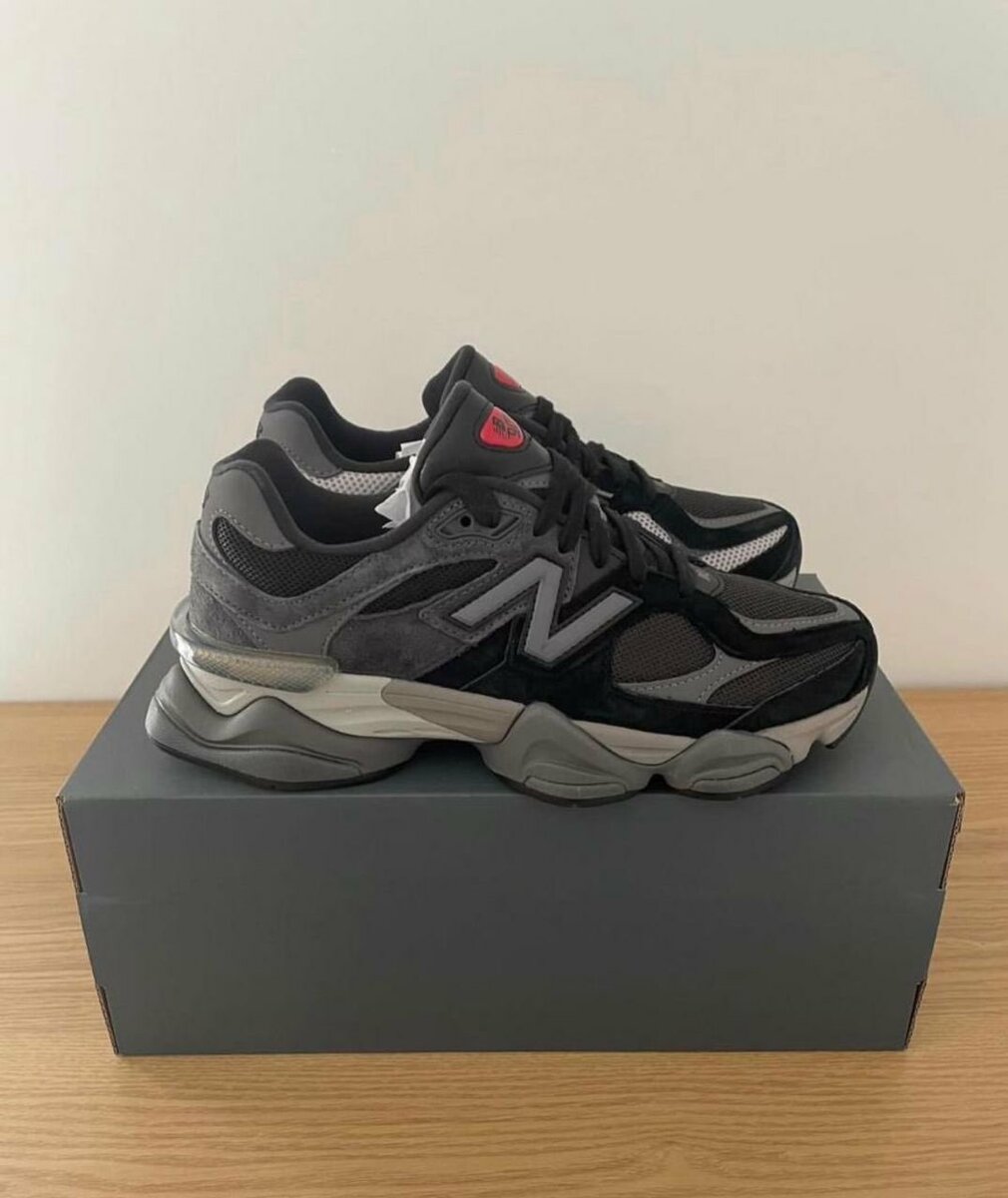 New Balance Sneakers