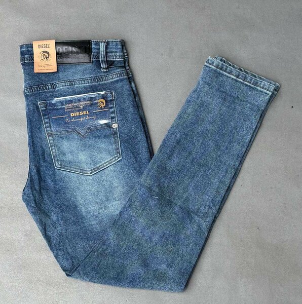 Jeans classiques homme tendance