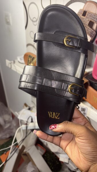 Sandales en cuir élégantes