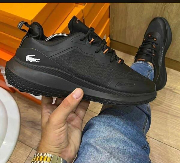 Chaussures de sport noires pour hommes