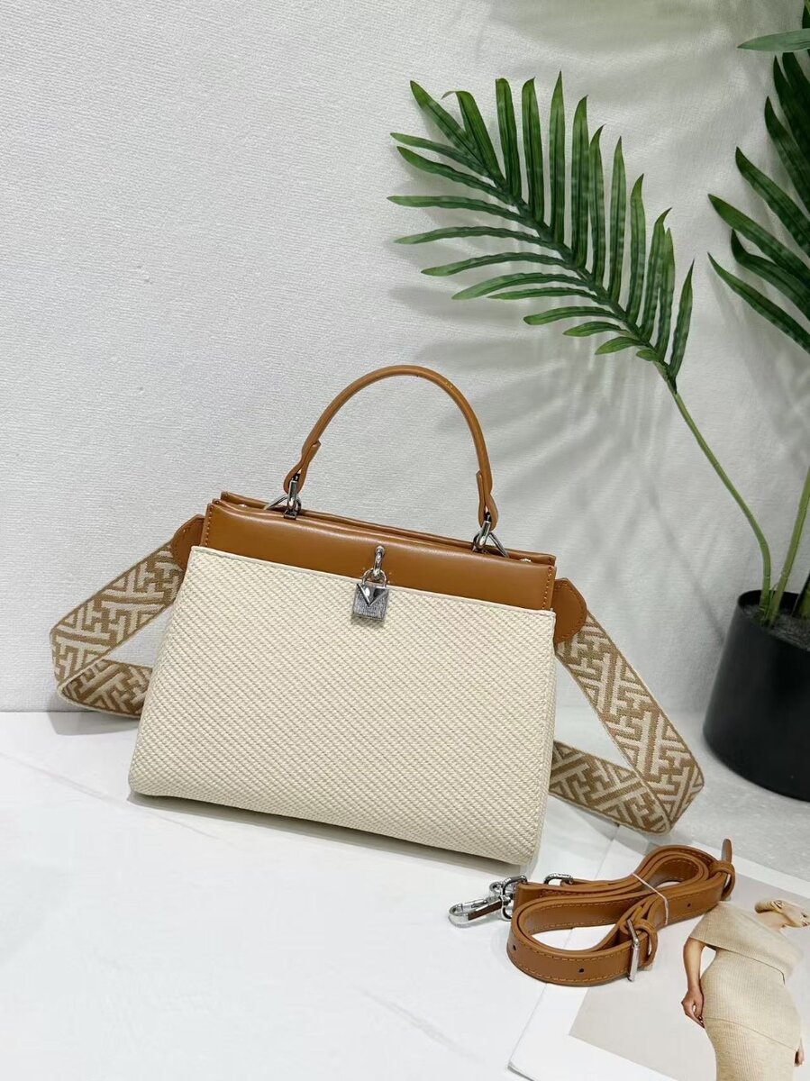 Sac à bandoulière élégant