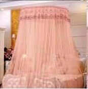 Beautiful translucent canopy for a bed double 