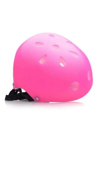 Шлем.на голову. Нарукавники, наколенники.