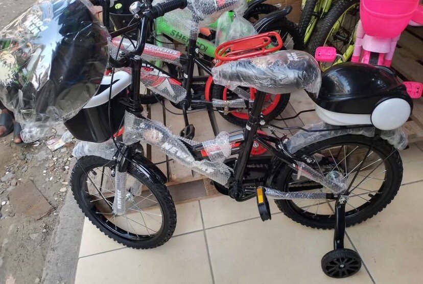 Vélo pour enfant avec panier