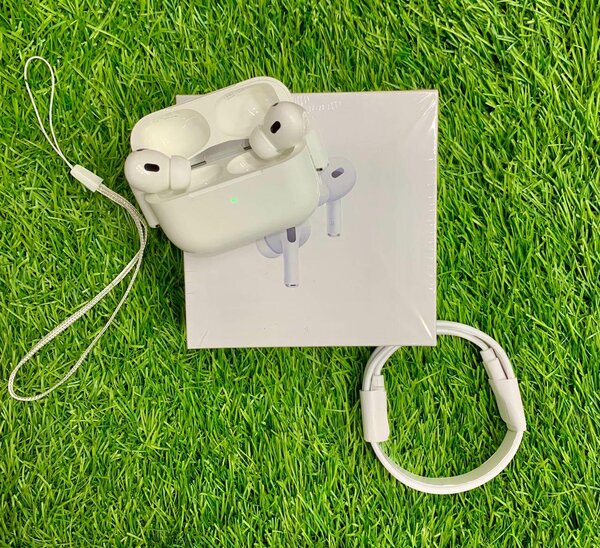 Apple buds pro 2 Made by USA