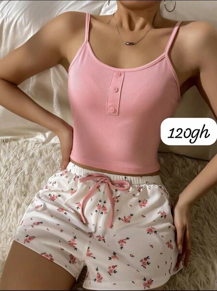 Top and Nika nightwear