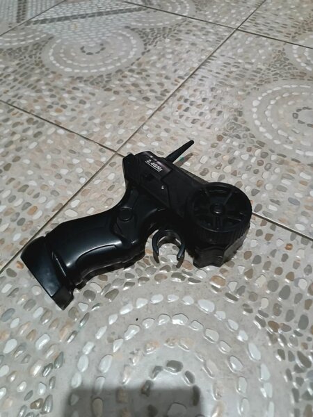 Дрифт-машинка на радиоуправлении 4WD